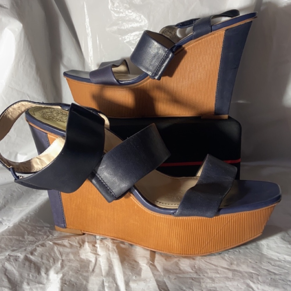 Selling navy blue high heels size 11m/41